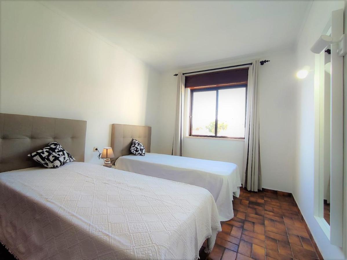 Apartamento V2 Pedro - By Bedzy Albufeira Exteriör bild