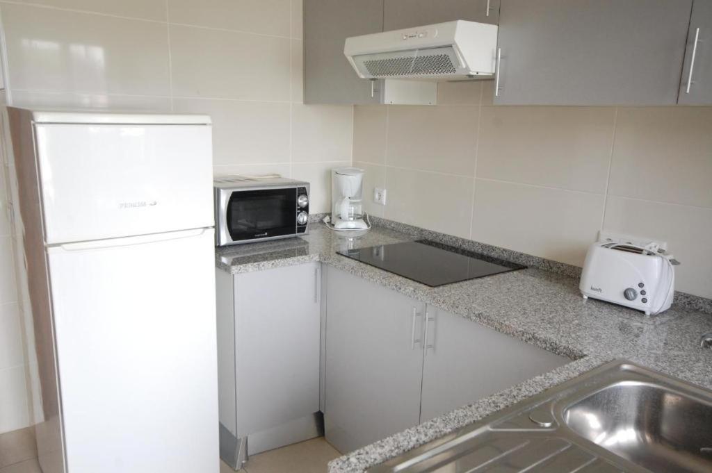Apartamento V2 Pedro - By Bedzy Albufeira Exteriör bild