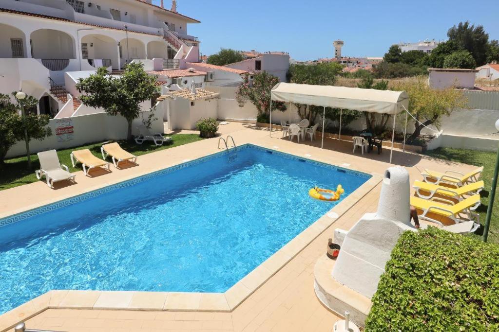 Apartamento V2 Pedro - By Bedzy Albufeira Exteriör bild